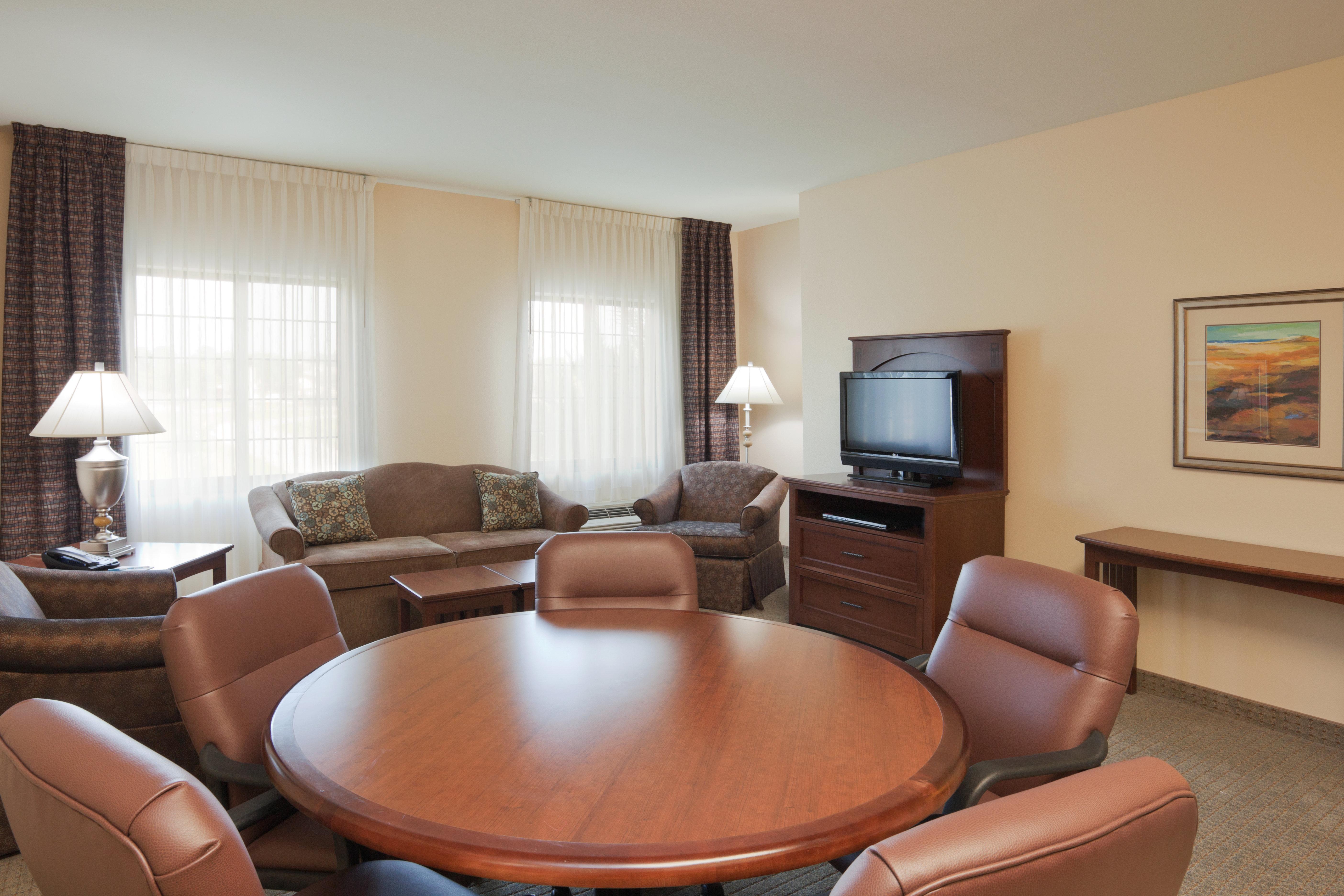 Staybridge Suites Lafayette-Airport By Ihg מראה חיצוני תמונה